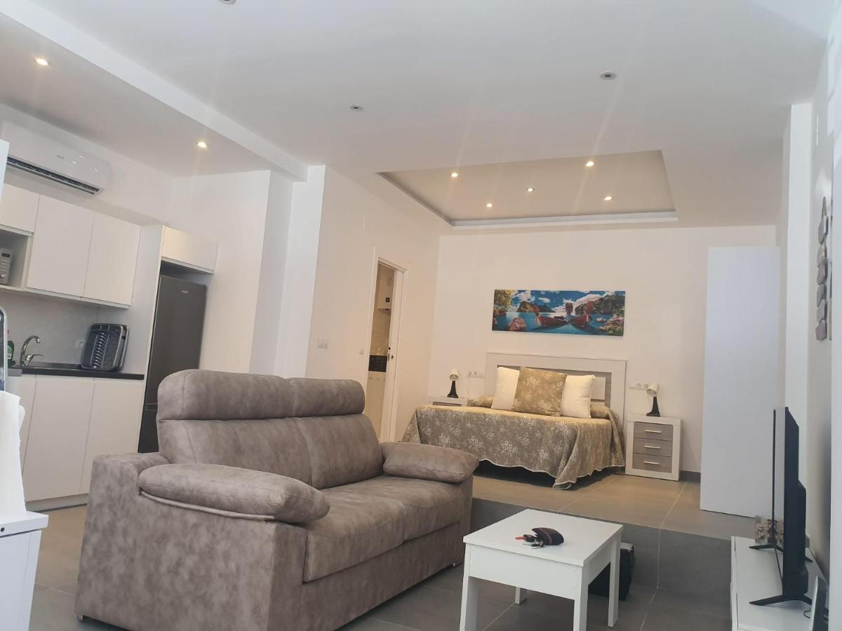 Apartamento Alhucemas Playa Málaga Exterior foto